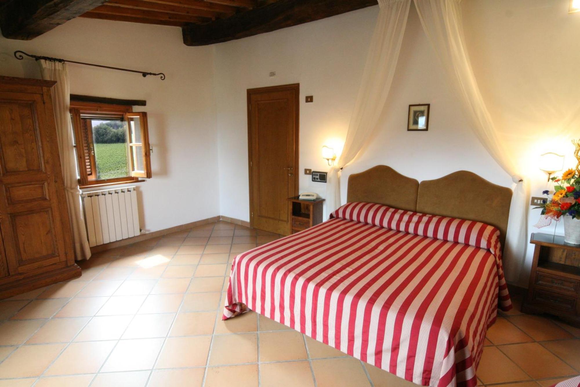 Agriturismo Palazzo Bandino - Wine Cellar, On Reservation Restaurant And Spa 基安奇安诺泰尔梅 外观 照片