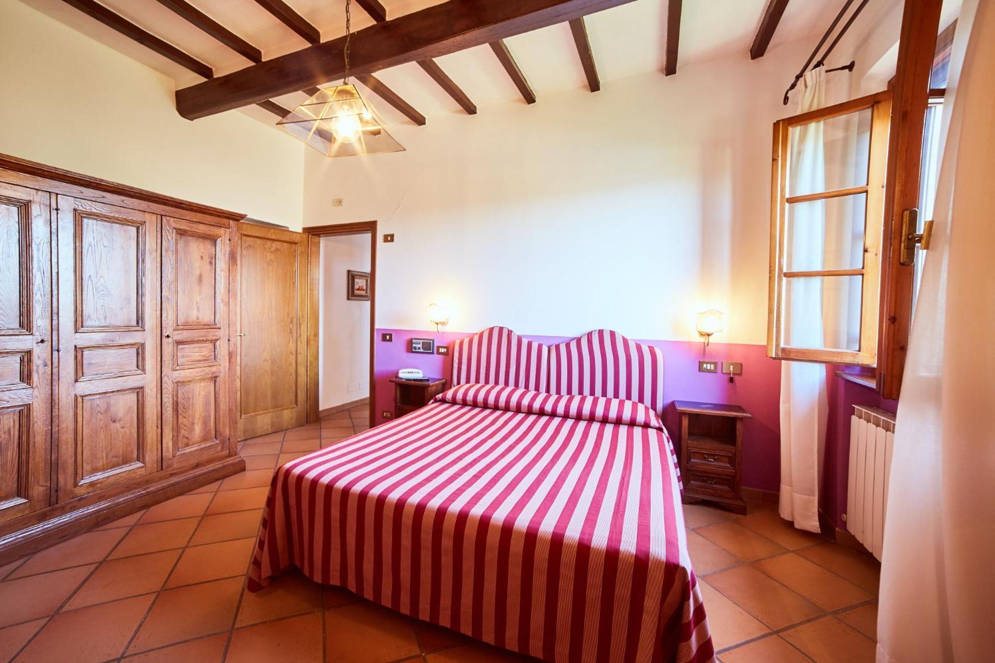 Agriturismo Palazzo Bandino - Wine Cellar, On Reservation Restaurant And Spa 基安奇安诺泰尔梅 外观 照片